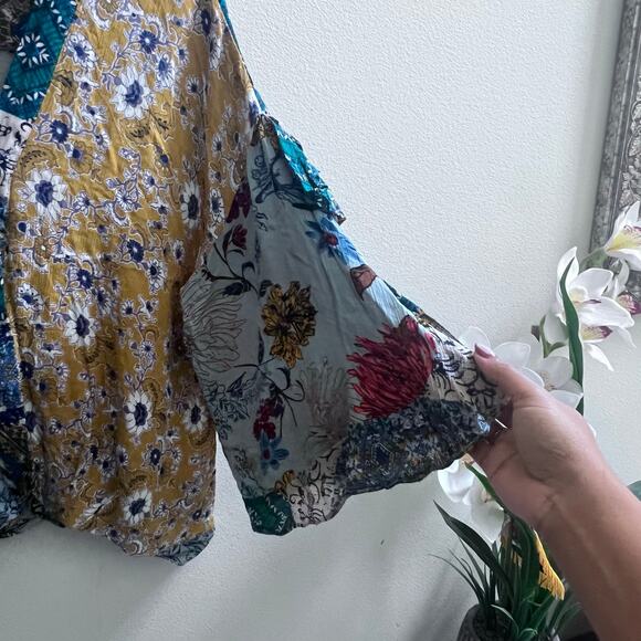 UMGEE Multicolor Floral Mixed Print Boho Ruffles Sleeve Top Women's Size Large - Picture 6 of 9